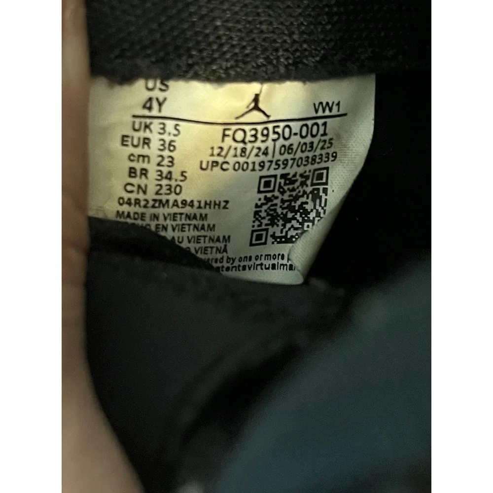 Jordan Spizike Low GS Black Cat